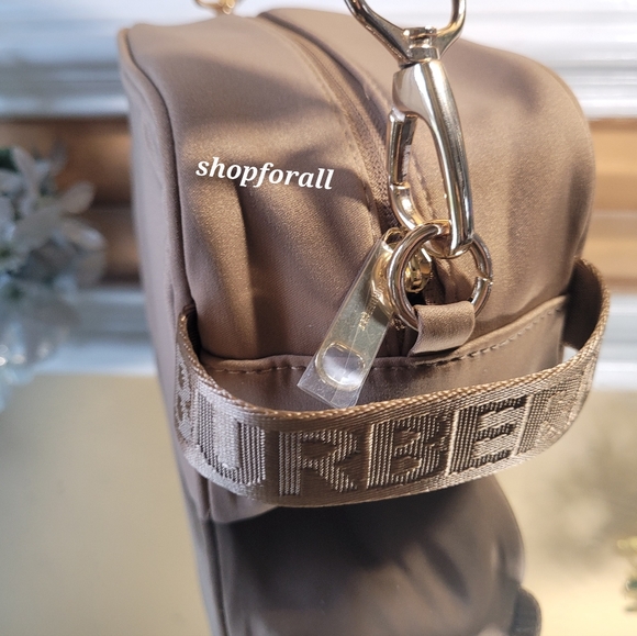 Burberry bag - Picture 3 of 16